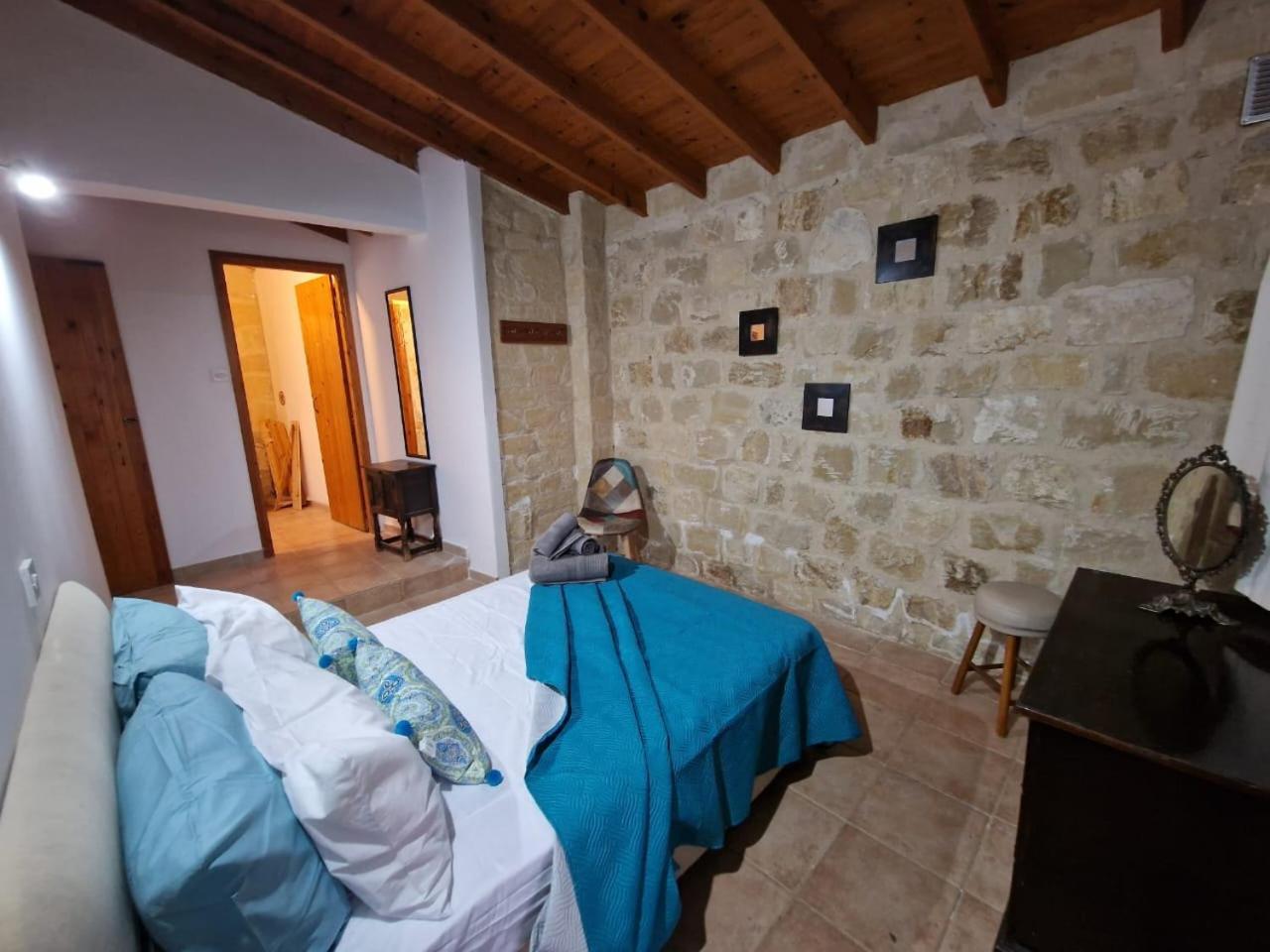Cyprus Style Stone